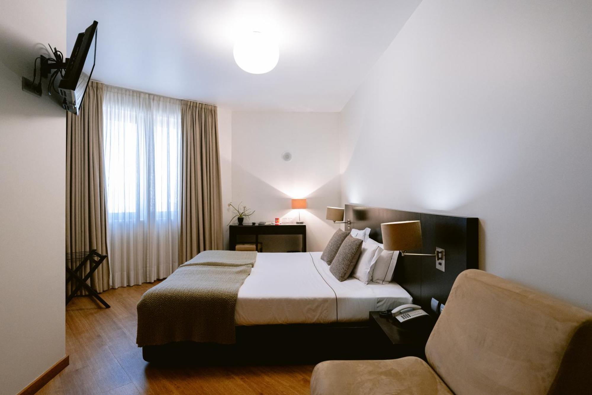 Hotel Conde De Agueda Exterior photo